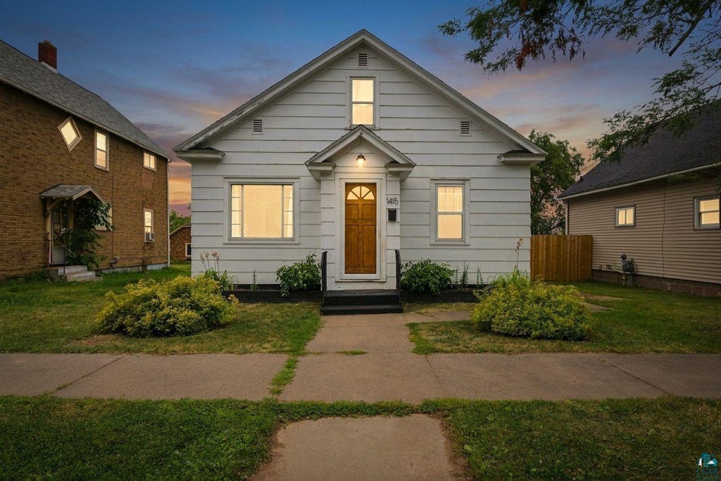 Photo of 1415 E Front STREET, Ashland, WI 54806 (MLS # 6127533)