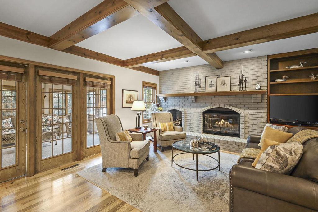 Photo of 6 Pintail CIRCLE, Madison, WI 53717 (MLS # 2010040)