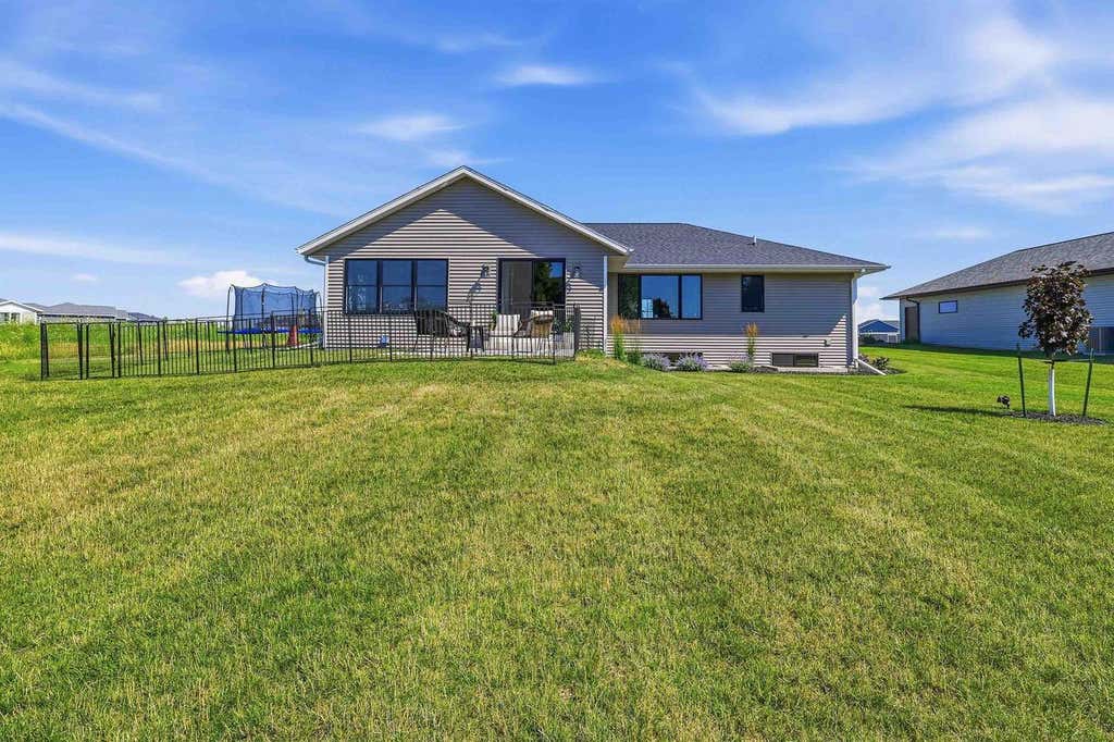 Photo of 2747 Stonebrook DRIVE, Sheboygan, WI 53081 (MLS # 2029538)