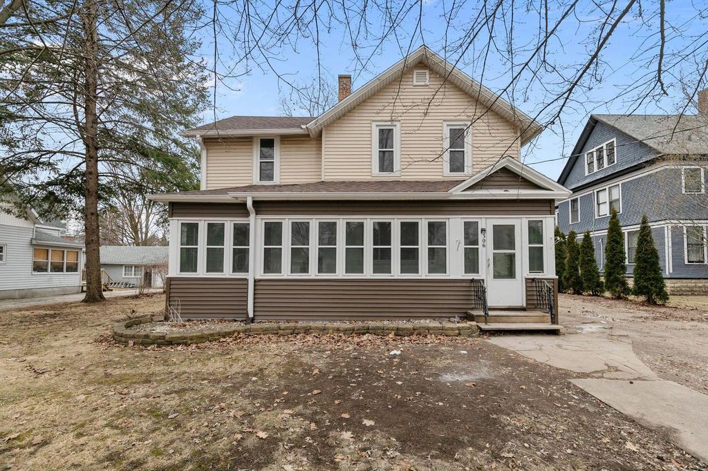 Photo of 306 S Watertown STREET, Waupun, WI 53963 (MLS # 50321829)