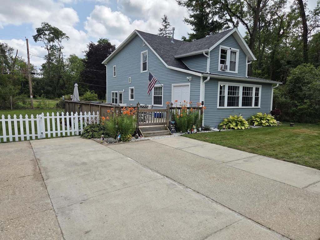 Photo of N2456 Mildred STREET, Delavan, WI 53115 (MLS # 1975290)