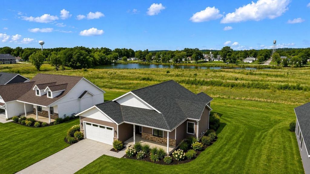 Photo of 322 Willow STREET, Pardeeville, WI 53954 (MLS # 2018951)