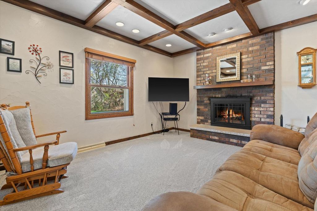 Photo of 15255 W Glenora COURT, New Berlin, WI 53151 (MLS # 1959427)