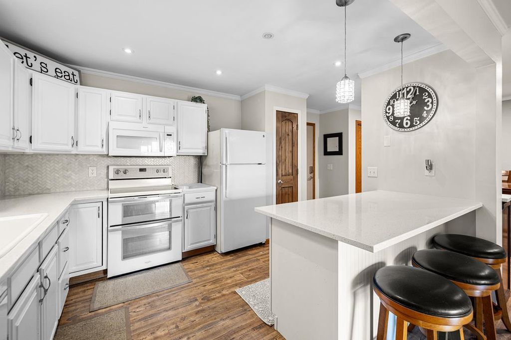 Photo of 1212 Grand AVENUE #28, Wausau, WI 54403 (MLS # 22603188)
