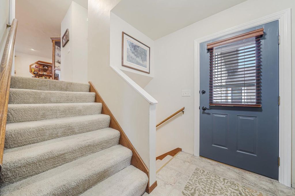 Photo of 2135 Cloudview COURT, Appleton, WI 54914 (MLS # 50315984)
