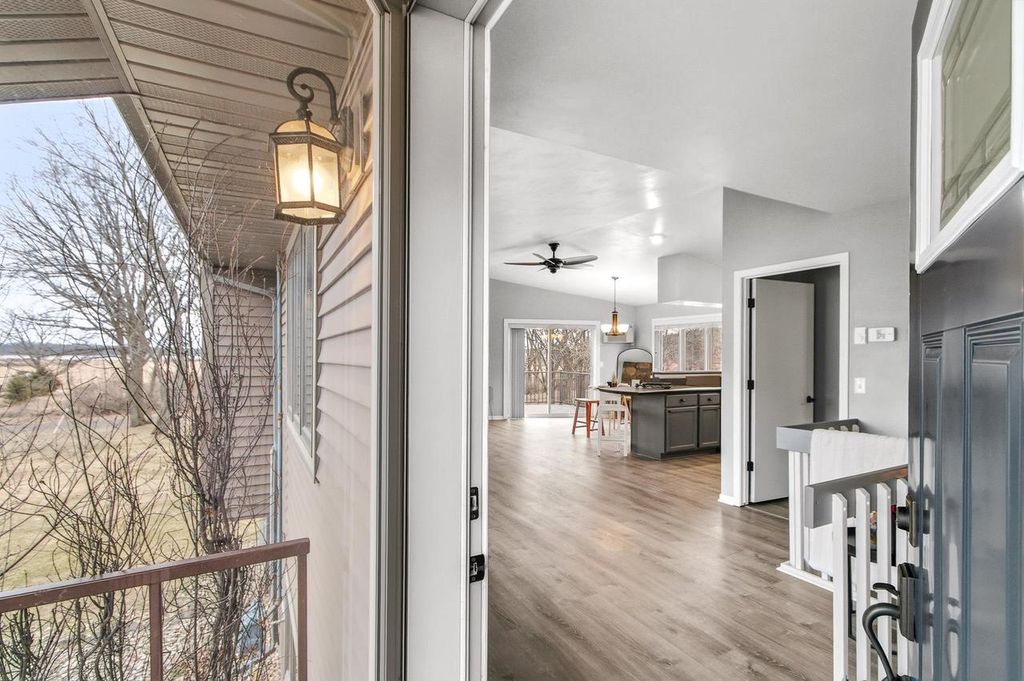 Photo of 6028 Saddle Ridge, Portage, WI 53901 (MLS # 2018454)