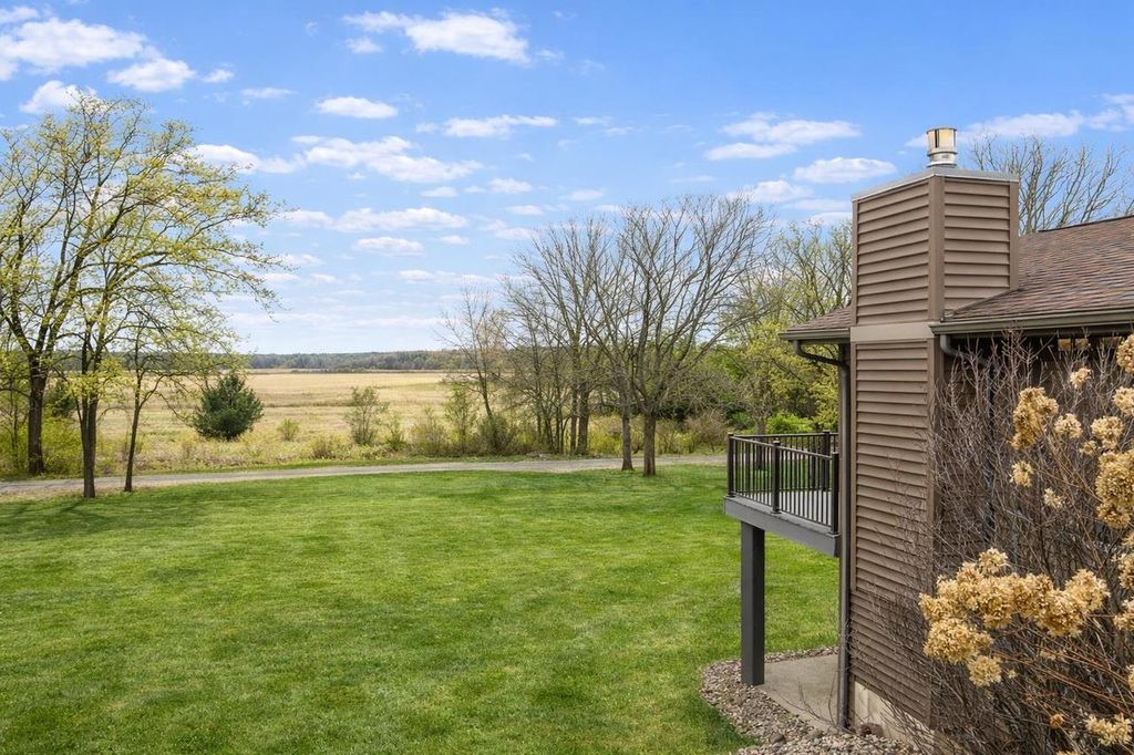 Photo of 6028 Saddle Ridge, Portage, WI 53901 (MLS # 2018454)