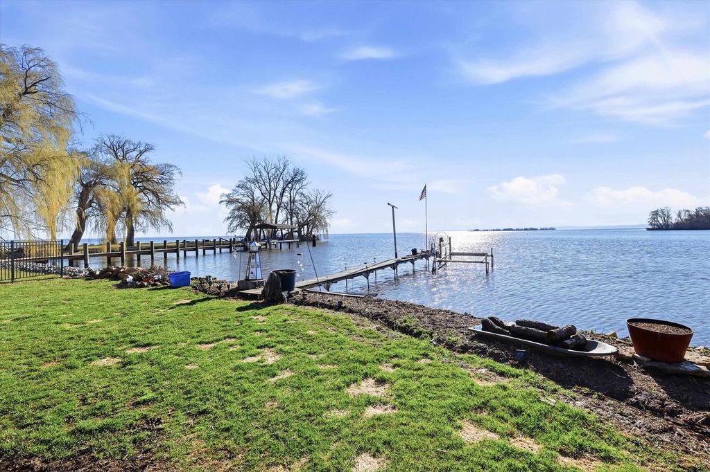 Photo of 7284 US Highway 45, Oshkosh, WI 54902 (MLS # 50323637)