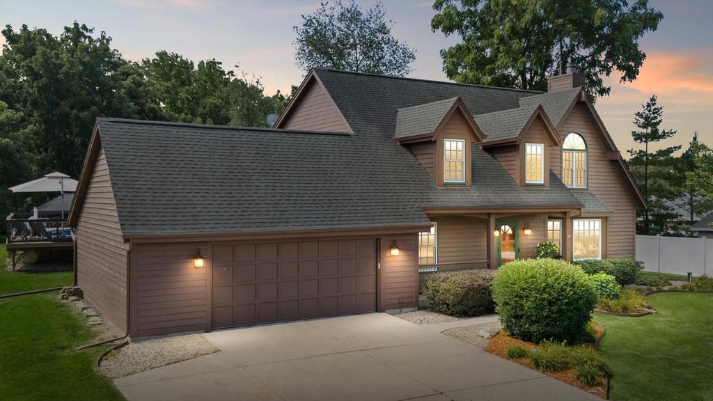 Photo of 27015 Lorie DRIVE, Wind Lake, WI 53185 (MLS # 1976772)