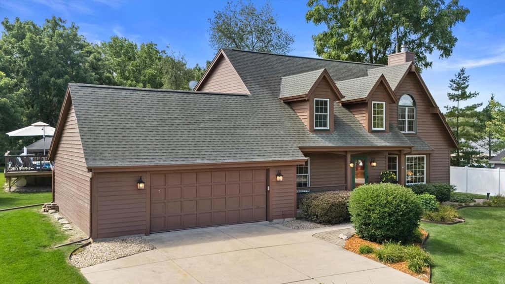 Photo of 27015 Lorie DRIVE, Wind Lake, WI 53185 (MLS # 1976772)