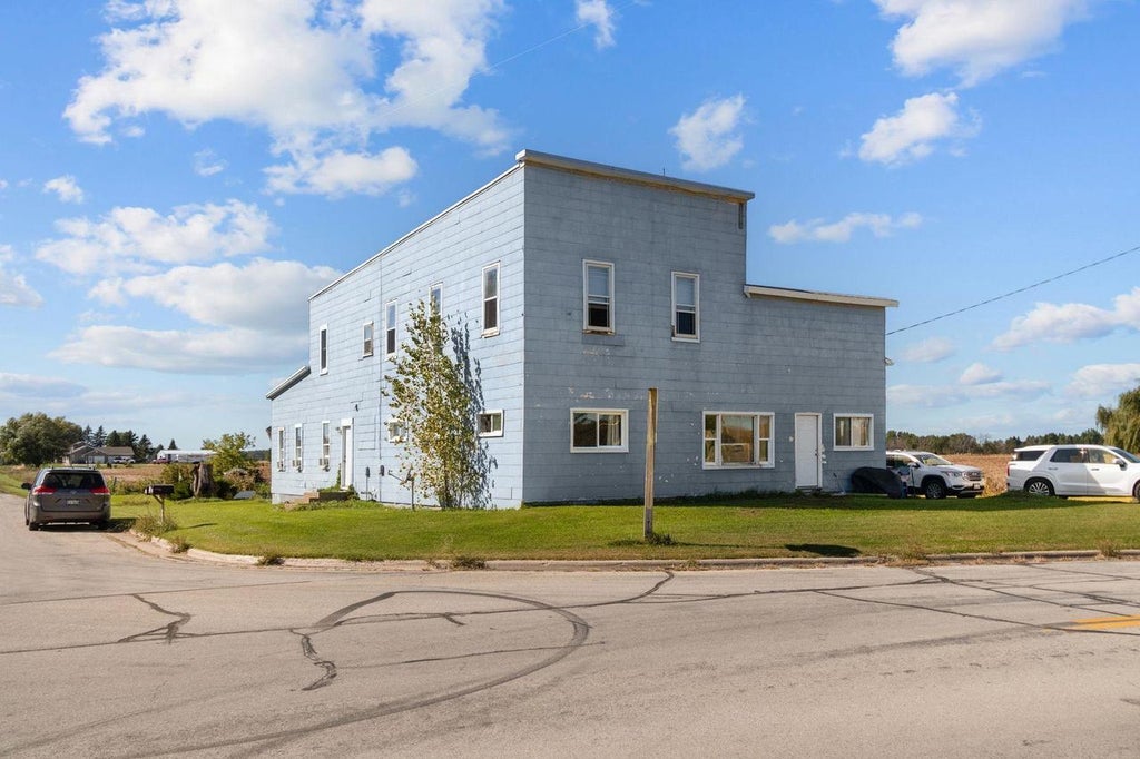 Photo of N4903 Ballard ROAD, Appleton, WI 54913 (MLS # 50333869)