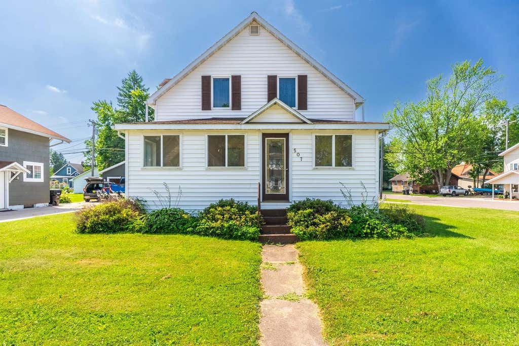 Photo of 507 E 5th STREET, Owen, WI 54460 (MLS # 22603388)