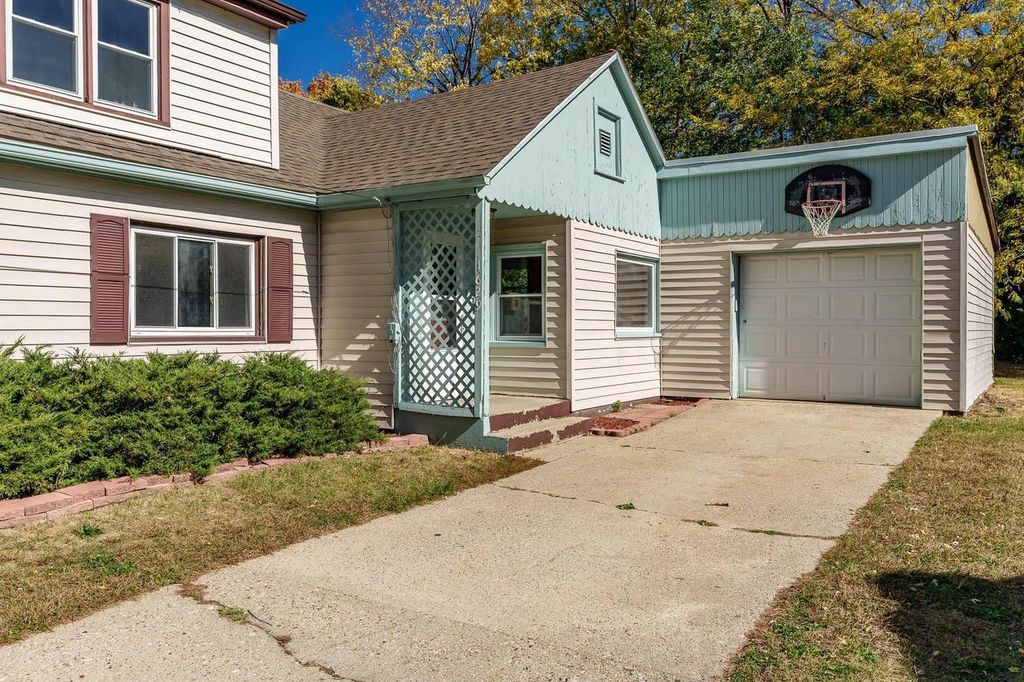 Photo of 1629 MOORE STREET, Beloit, WI 53511 (MLS # 2011134)