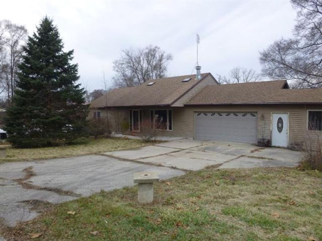 Photo of 32908 Short STREET, Burlington, WI 53105 (MLS # 1943971)
