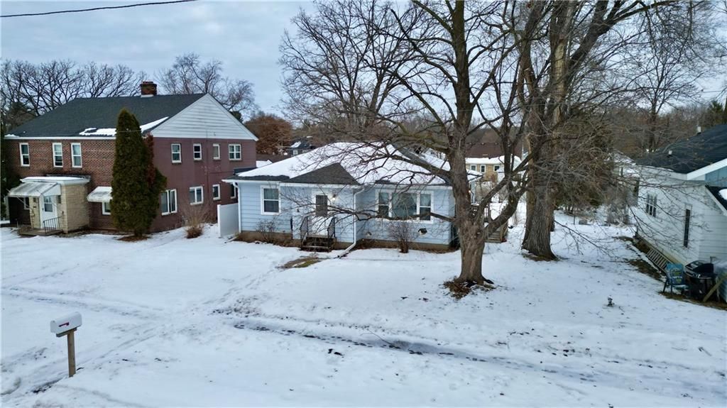 Photo of 520 Fountain STREET, Eau Claire, WI 54703 (MLS # 1597603)