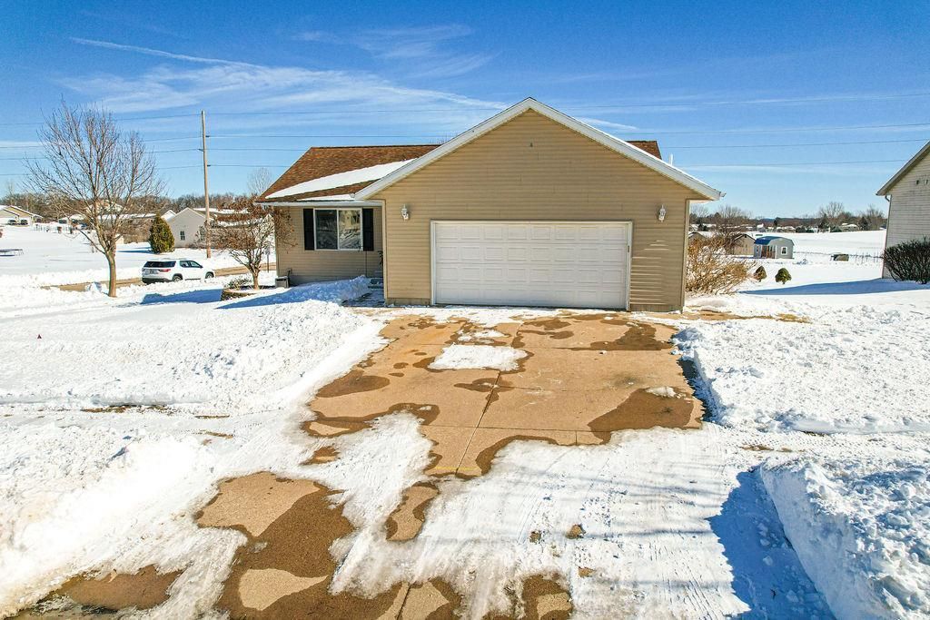 Photo of 327 Nicholas STREET, Tomah, WI 54660 (MLS # 2017236)