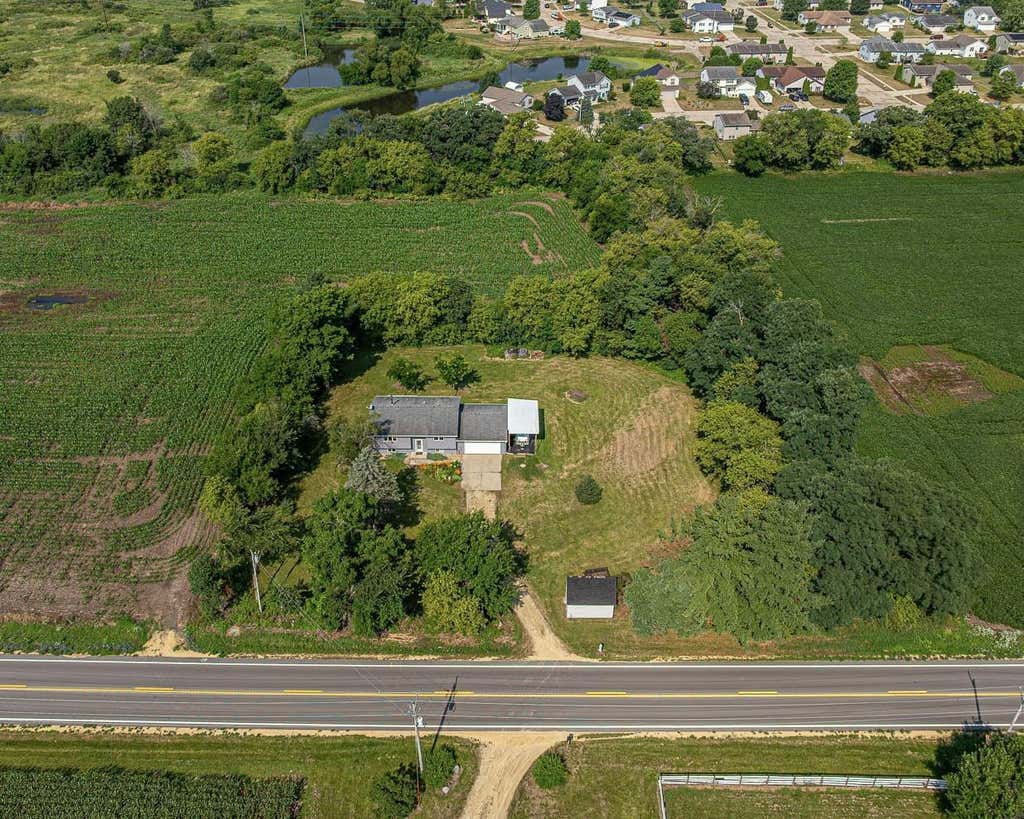 Photo of N9595 Highway 92 ROAD, Belleville, WI 53508 (MLS # 2029775)