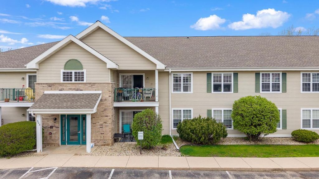 Photo of 203 Kearney WAY #304, Waunakee, WI 53597 (MLS # 2021820)