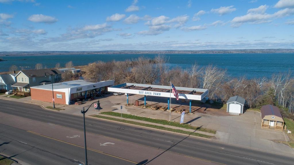 Photo of 421 Lake Shore Dr W Dr, Ashland, WI 54806 (MLS # 6123670)