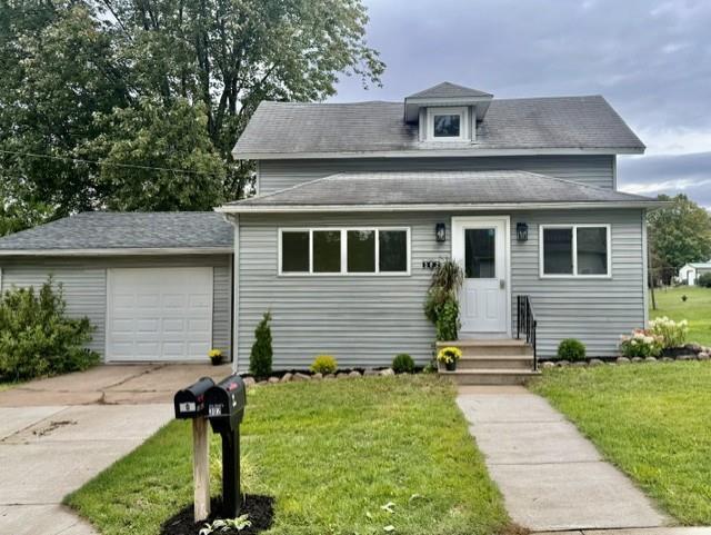 Photo of 302 W Miller STREET, Greenwood, WI 54437 (MLS # 22604639)