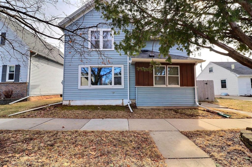 Photo of 413 W 6th STREET, Kaukauna, WI 54130 (MLS # 50321910)