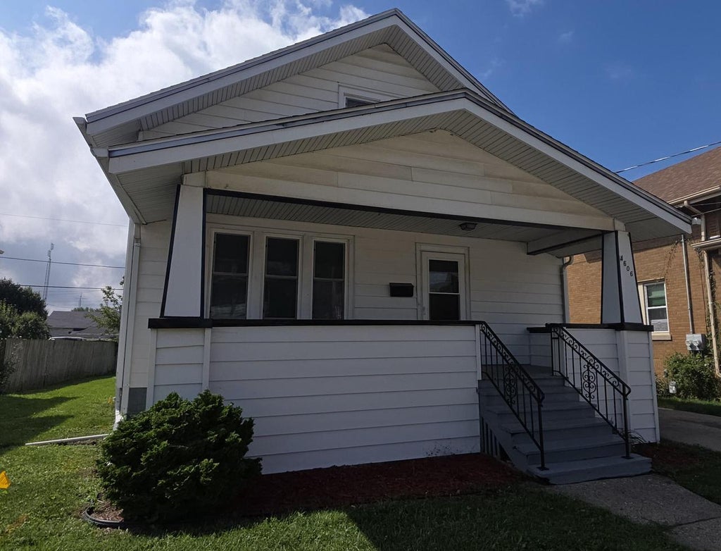 Photo of 4606 22nd AVENUE, Kenosha, WI 53140 (MLS # 1979544)