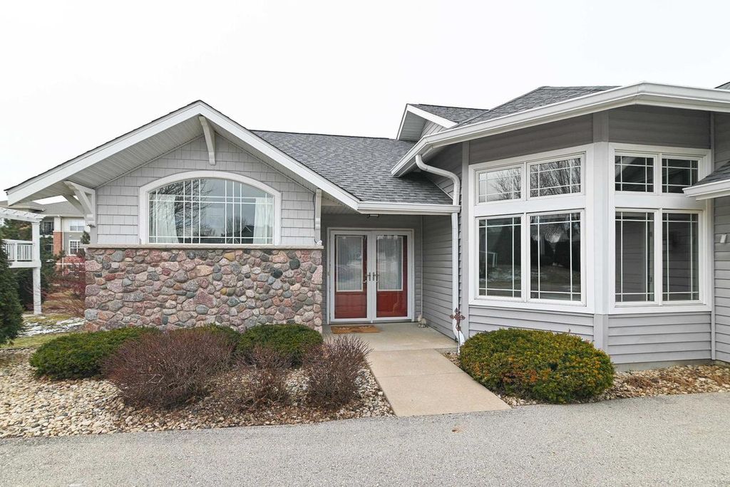 Photo of 1616 Dewberry DRIVE, Madison, WI 53719 (MLS # 2016556)