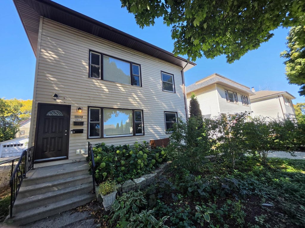 Photo of 3017 S Hanson AVENUE #3017A, Milwaukee, WI 53207 (MLS # 1983740)