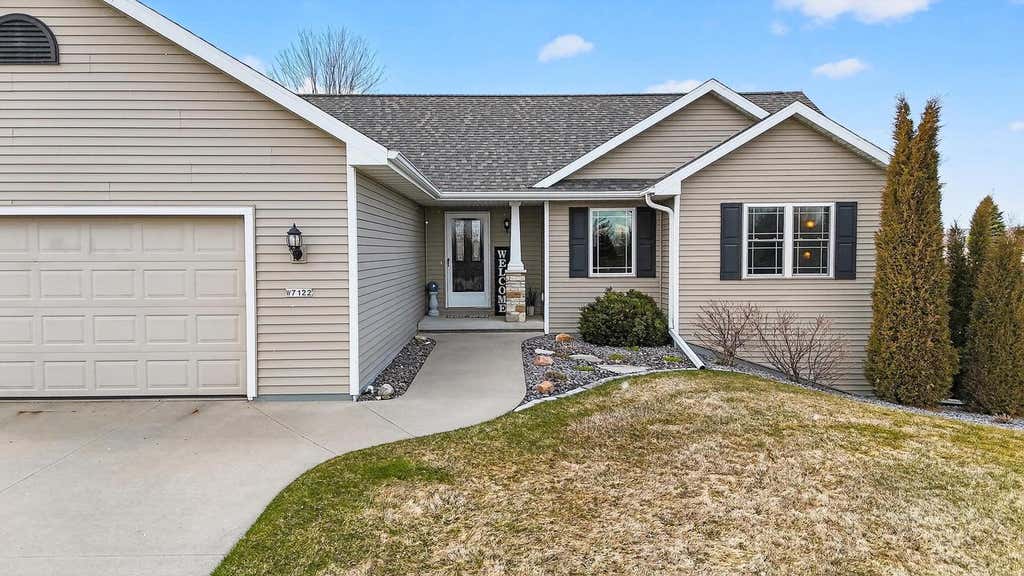 Photo of W7122 Hillview ROAD, Greenville, WI 54942 (MLS # 50323240)
