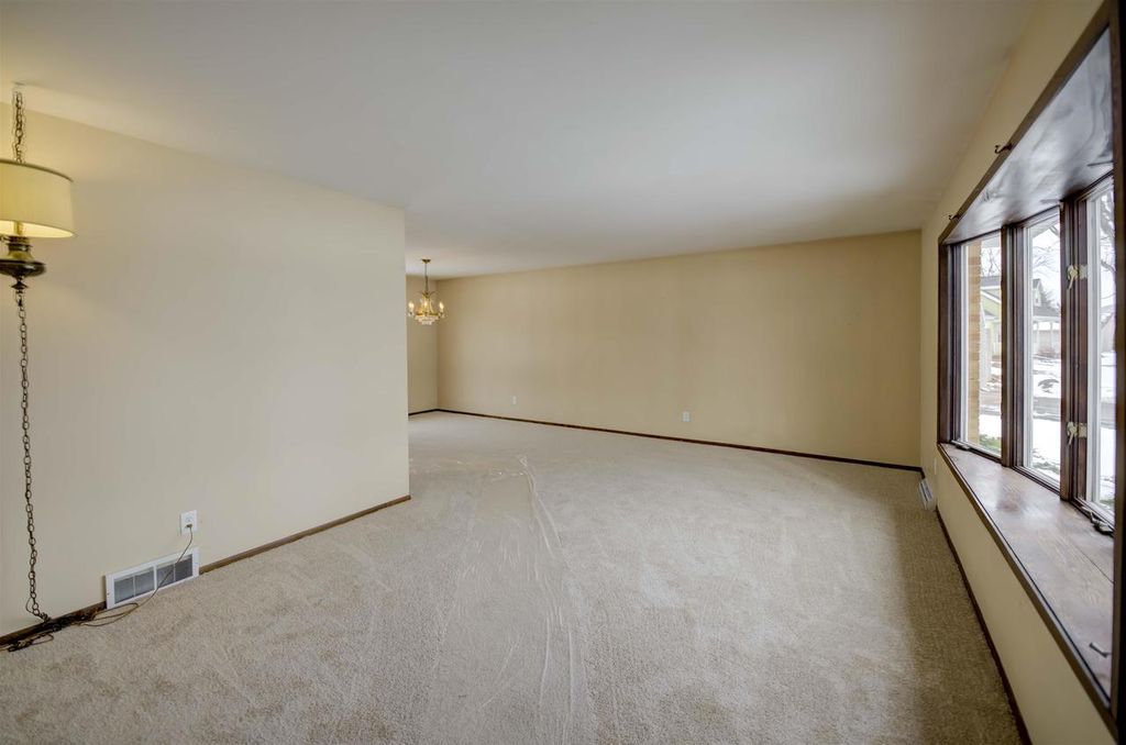 Photo of 760 Kensington ROAD, Neenah, WI 54956 (MLS # 50320826)