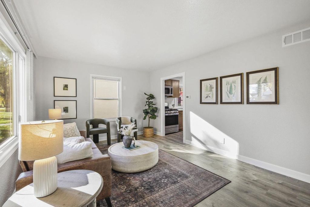 Photo of 42 Craig AVENUE, Madison, WI 53705 (MLS # 2012188)