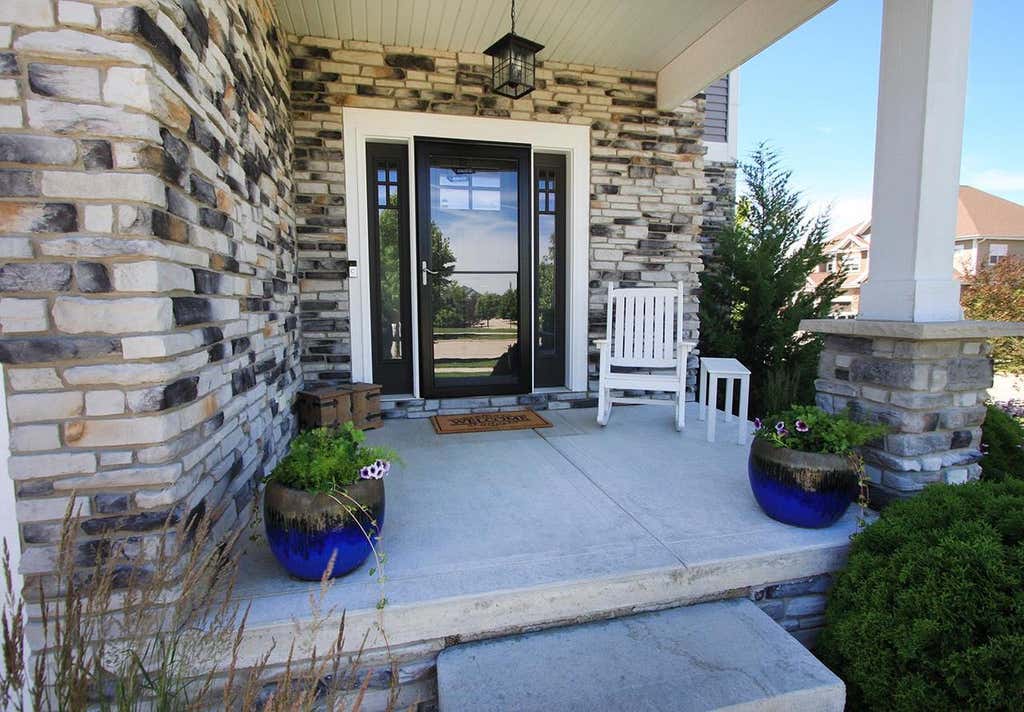 Photo of 1105 Water Wheel DRIVE, Waunakee, WI 53597 (MLS # 2026026)