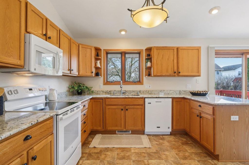 Photo of 5495 Quarry Hill DRIVE, Fitchburg, WI 53711 (MLS # 2017525)