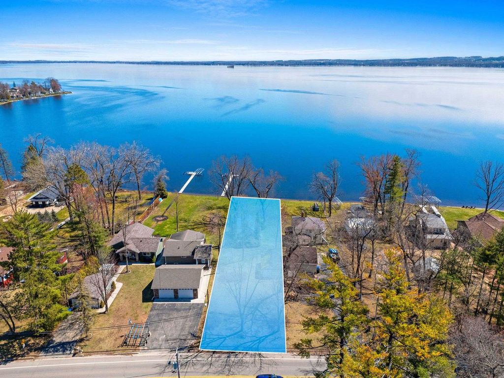 Photo of N5996 N Lake DRIVE, Shawano, WI 54166 (MLS # 50323852)