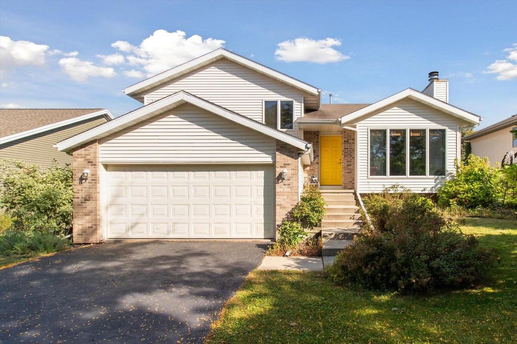 Photo of 6118 Jeffers DRIVE, Madison, WI 53719 (MLS # 2008481)