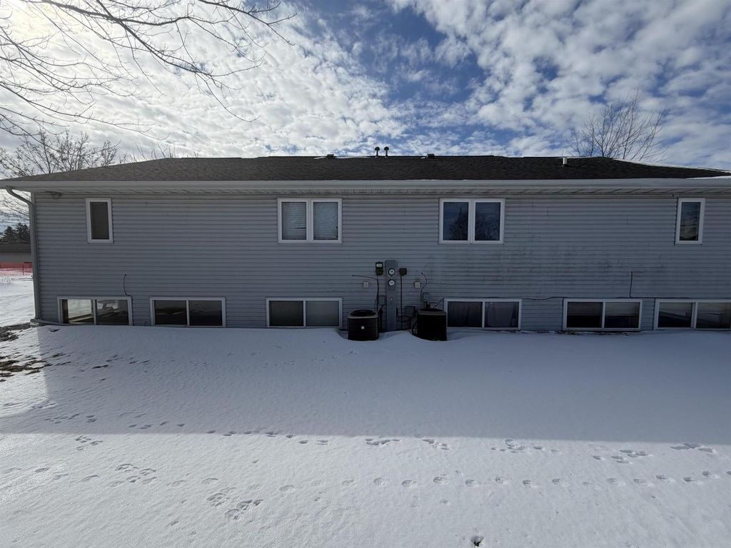 Photo of 1102 Grant STREET, Spencer, WI 54479 (MLS # 22600663)