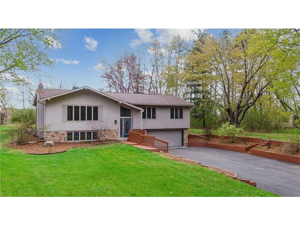 Photo of 365 Casperson DRIVE, Hudson, WI 54016 (MLS # 7064285)