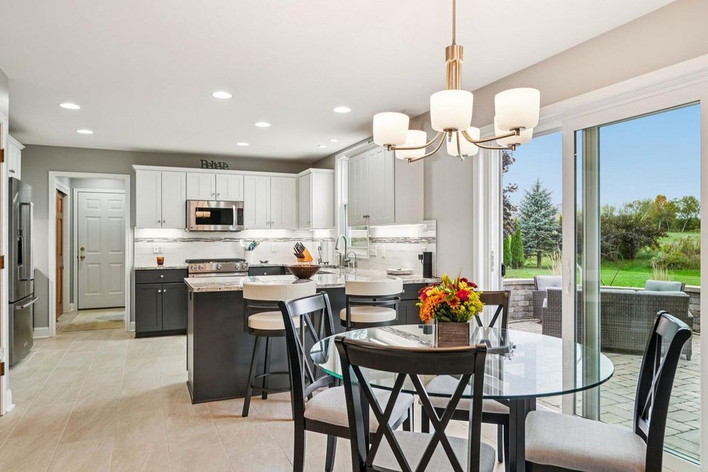 Photo of N105W6300 Brenton LANE, Cedarburg, WI 53012 (MLS # 1938781)