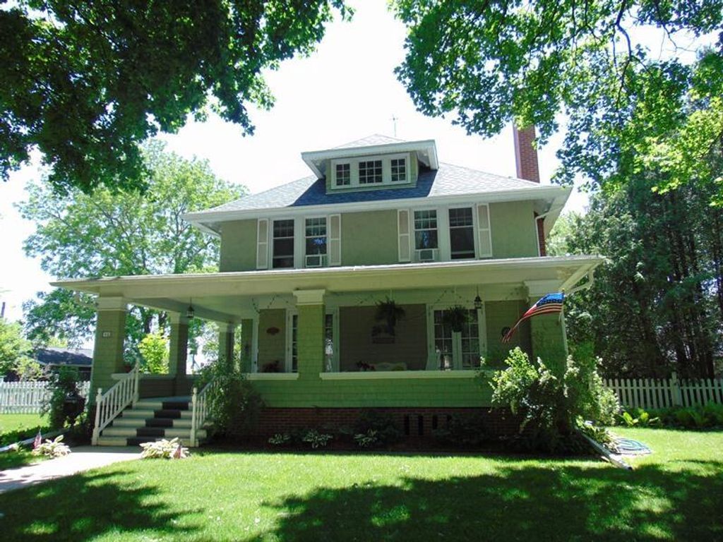 Photo of 19 Eastman STREET, Plymouth, WI 53073 (MLS # 1962961)