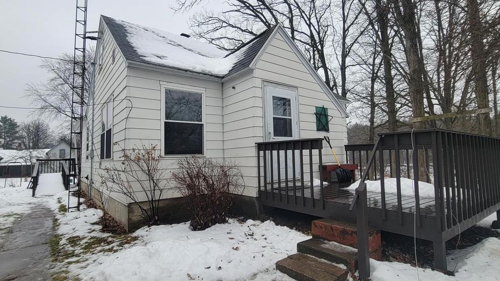 Photo of N8872 Elm STREET, Gilman, WI 54433 (MLS # 50317682)
