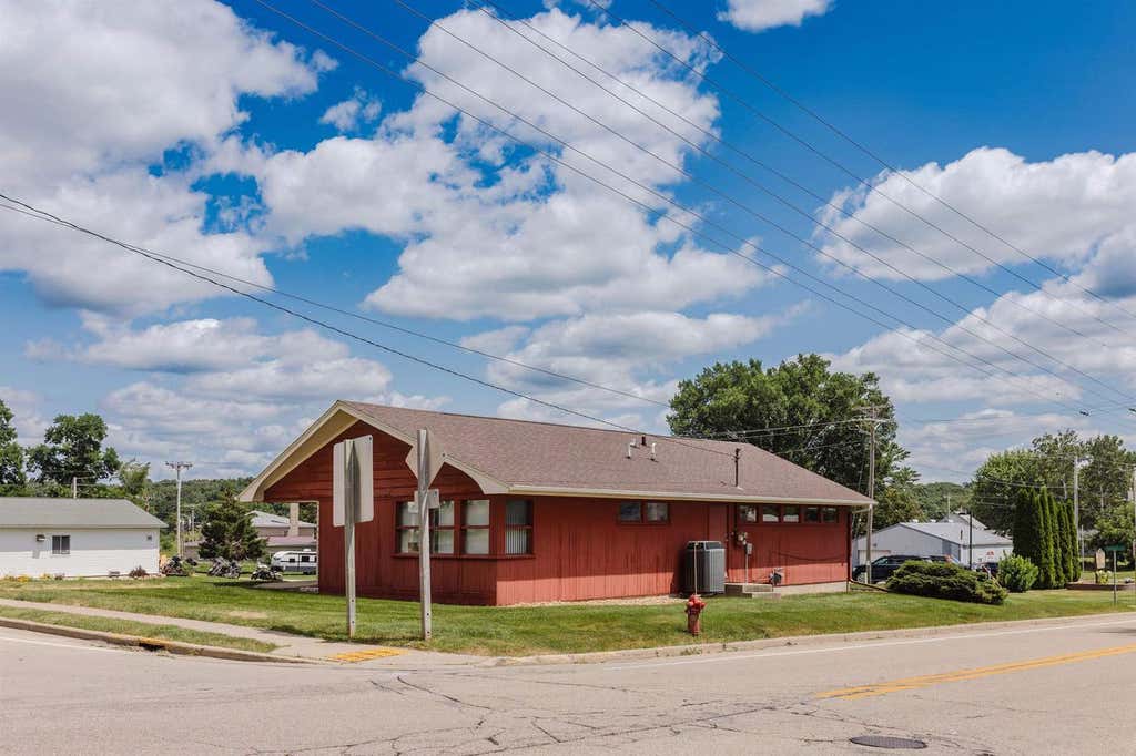 Photo of 506 Main STREET, Hollandale, WI 53543 (MLS # 2028712)