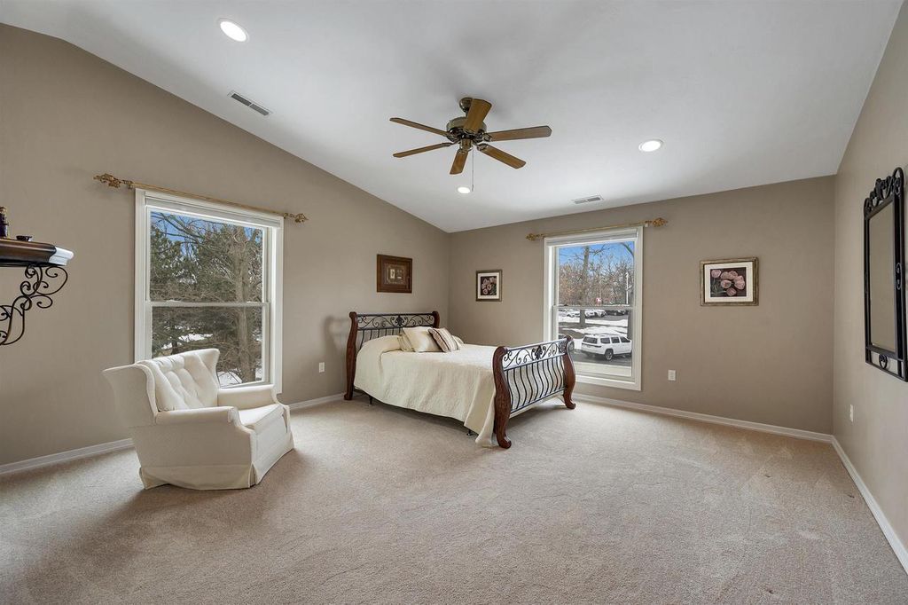 Photo of 1600 Rustic Oaks COURT #28, Green Bay, WI 54301 (MLS # 50322650)