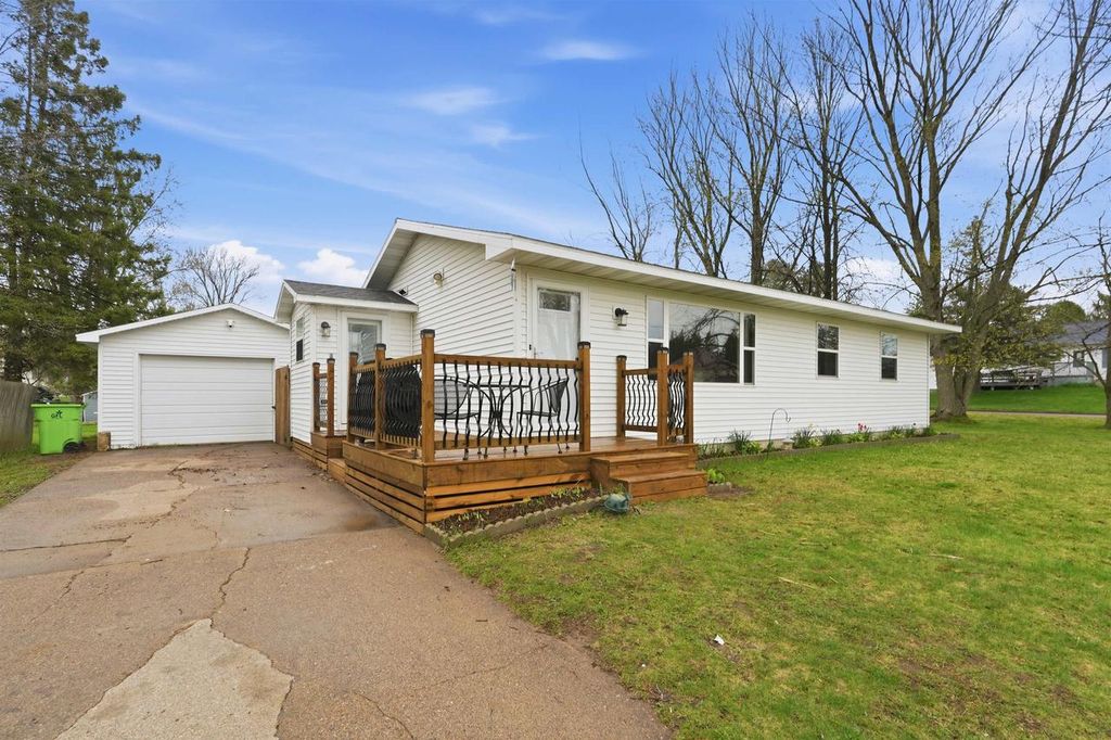 Photo of 585 E McSloy STREET, Gilman, WI 54433 (MLS # 22601686)