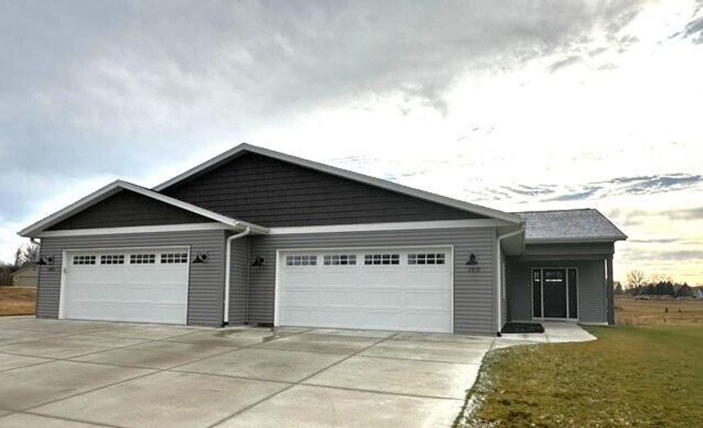 Photo of 100 Orth DRIVE #1, Random Lake, WI 53075 (MLS # 1943411)