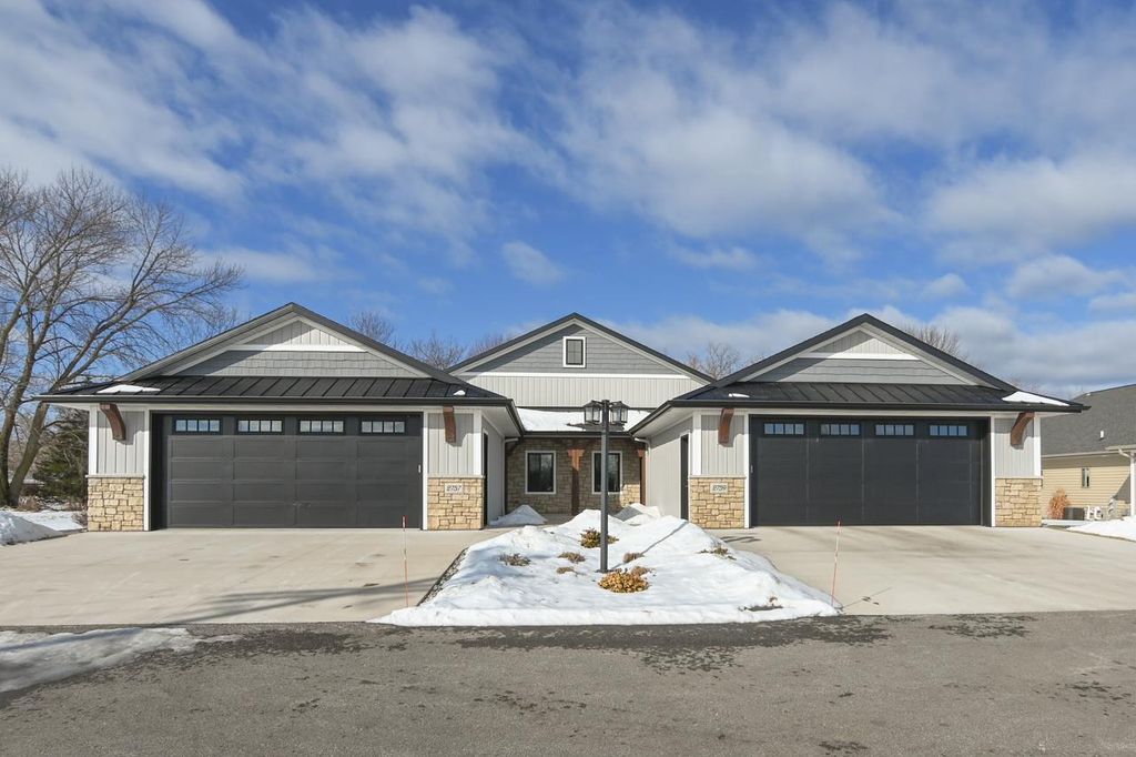 Photo of 2757 County Road Ee, Abrams, WI 54101 (MLS # 50321070)