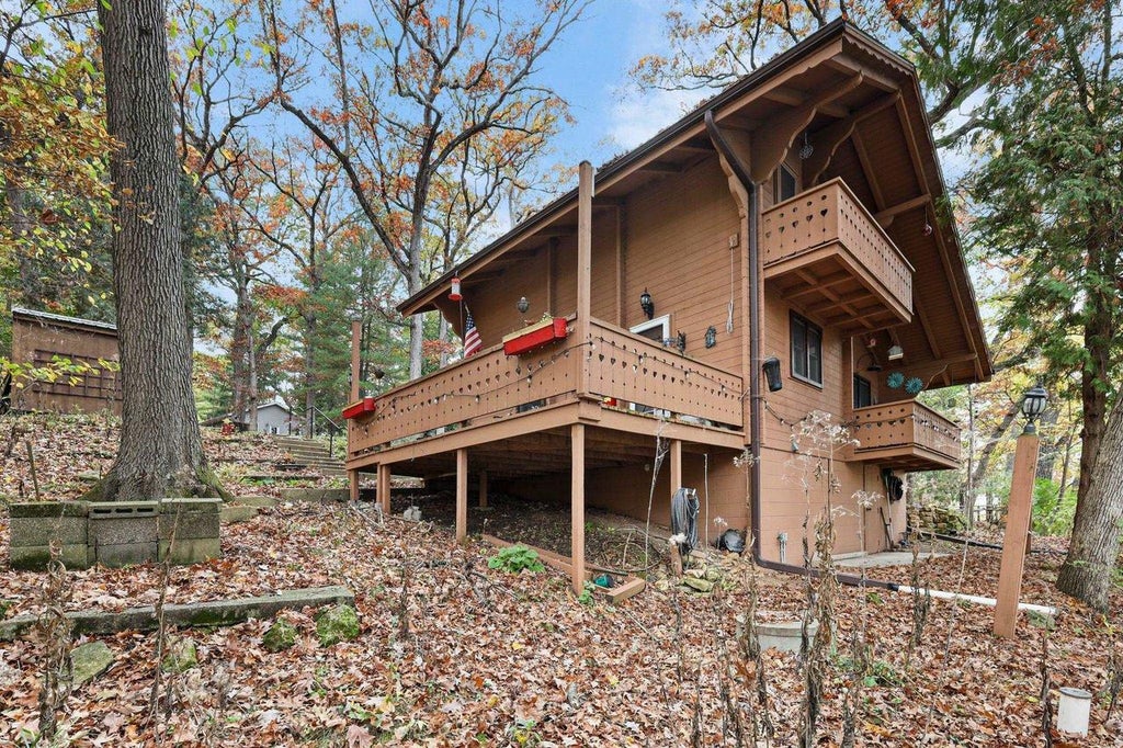Photo of N5852 Sugar River PARKWAY, Albany, WI 53502 (MLS # 2035267)