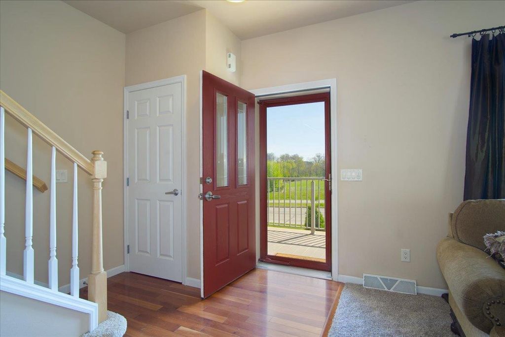 Photo of 14 Sinatra WAY, Fitchburg, WI 53711 (MLS # 2022554)