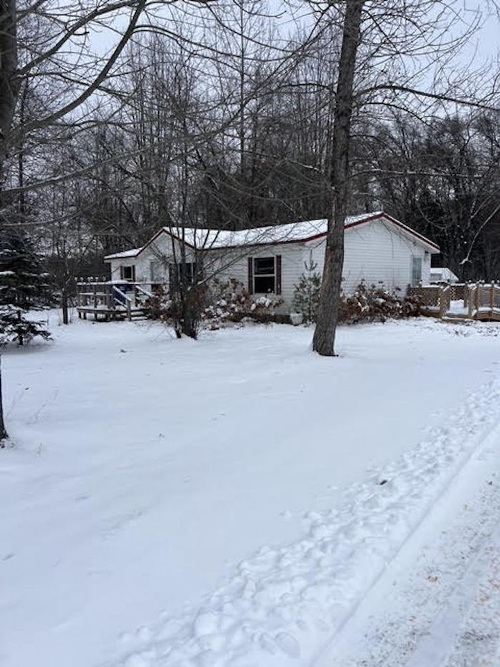 Photo of W4817 Chrissie CIRCLE, Shawano, WI 54166 (MLS # 50318886)