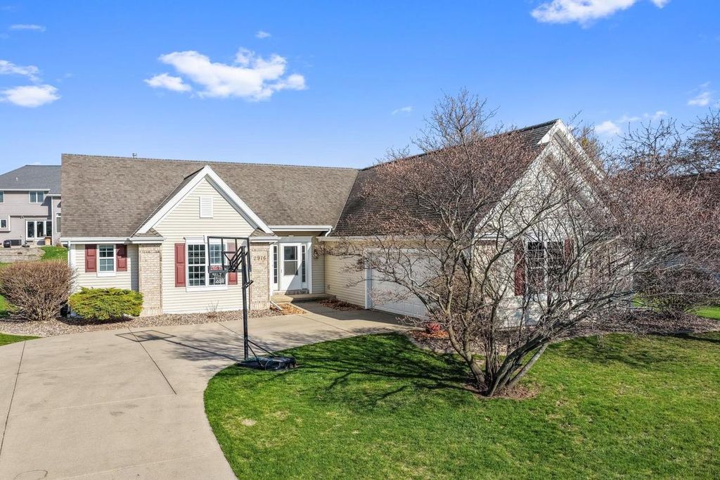 Photo of 2976 Durham ROAD, Green Bay, WI 54311 (MLS # 50324234)