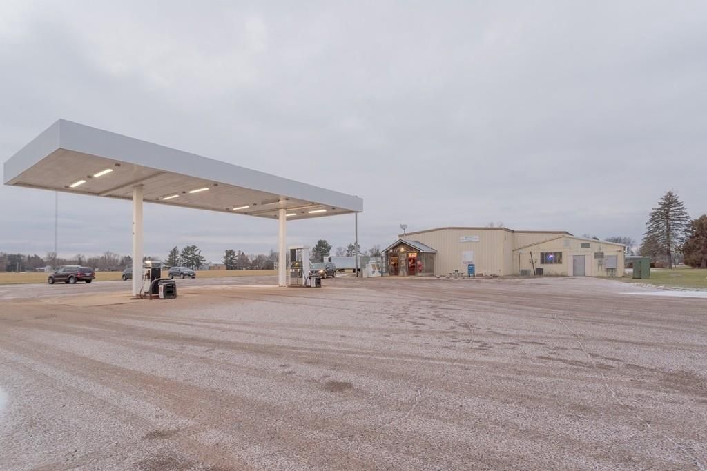 Photo of 211212 State Highway 49, Eland, WI 54499 (MLS # 22600121)